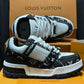 Louis Vuitton LV Maxi – Black & White